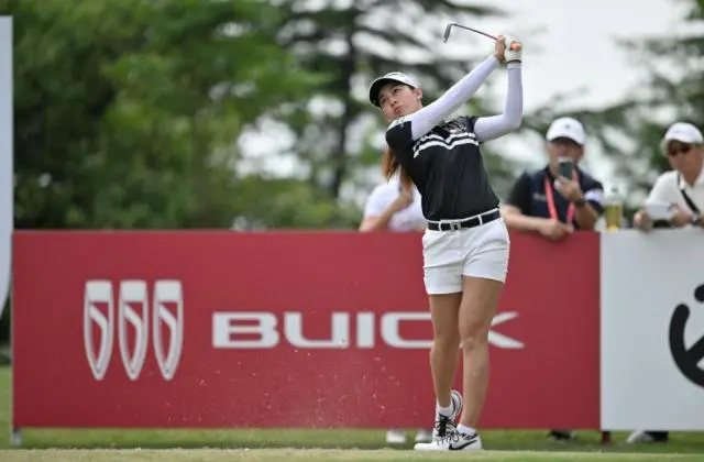 球员莉利娅, 世界排名来, 别克LPG 球员莉利娅, 世界排名来, 别克LPG