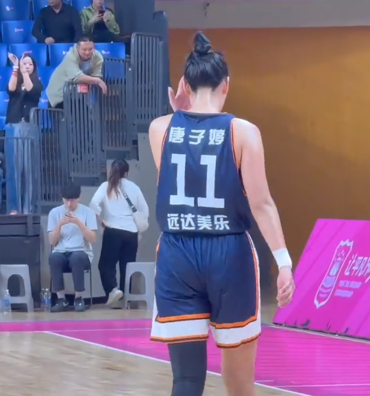 女篮得分非 女篮得分非