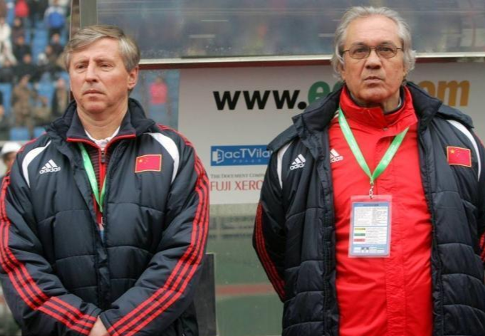 张路通过经 张路通过经